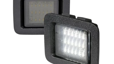 Spec-D Rear LED License Plate Lights (Glossy Black Housing/Smoked Lens) Ford F-150 2015-2019                                     - LIC-F15015GLED-VS - Image 10