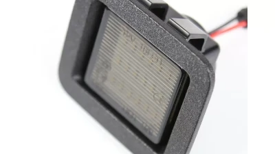 Spec-D Rear LED License Plate Lights (Glossy Black Housing/Smoked Lens) Ford F-150 2015-2019                                     - LIC-F15015GLED-VS - Image 4