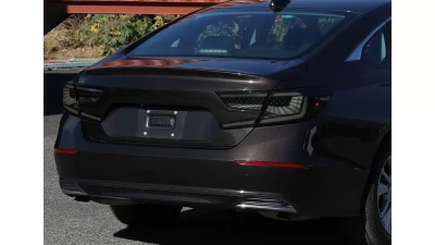 Spec-D SQ2 LED Sequential Signal Taillights (Glossy Black Housing/Smoked Lens) Honda Accord 2018-2022                                     - LT-ACD184SM-SQ2-RS - Image 6