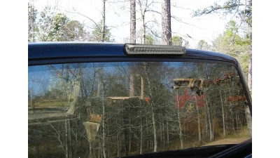 Spec-D 3rd Brake Light (Chrome Housing/Clear Lens) Chevrolet C/K | GMC C/K 1994-2000                                     - LT-C1088RBCLED-RS - Image 10