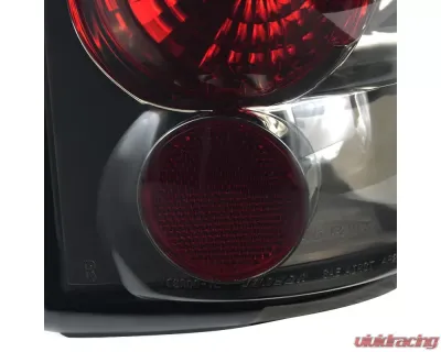 Spec-D Taillights (Chrome Housing/Smoked Lens) Chevrolet | GMC 2000-2006 - LT-DEN00G-TM
