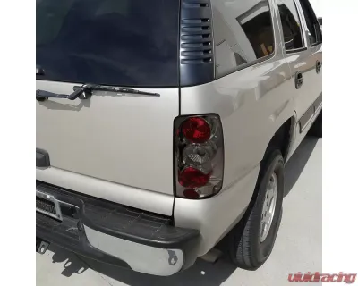 Spec-D Taillights (Chrome Housing/Smoked Lens) Chevrolet | GMC 2000-2006 - LT-DEN00G-TM