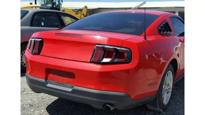 Spec-D Sequential LED Taillights (Jet Black Housing/Clear Lens) Ford Mustang 2010-2012                                     - LT-MST10BKLED-TM - Image 10