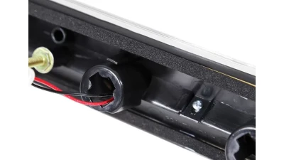 Spec-D LED 3rd Brake Light (Chrome Housing/Clear Lens) Ford Mustang 1999-2004                                     - LT-MST99RBCLED-RS - Image 8