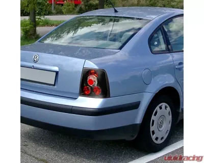 Spec-D Taillights (Matte Black Housing/Clear Lens) Volkswagen Passat 1998-2001 - LT-PAS974JM-TM