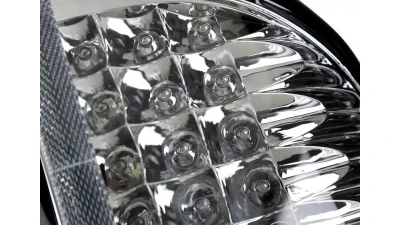 Spec-D V2 LED Taillights (Chrome Housing/Clear Lens) Dodge Ram 2002-2006                                     - LT-RAM02CLED-V2-RS - Image 3