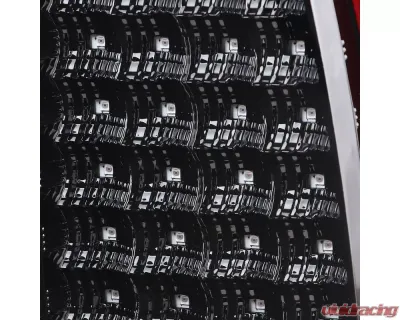 Spec-D C-Bar LED Taillights (Jet Black Housing/Clear Lens) GMC Sierra 2007-2014 - LT-SIE07BKLED-G2-TM