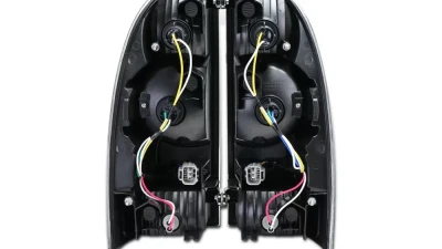 Spec-D LED Taillights (Matte Black Housing/Clear Lens) Toyota Tacoma 2005-2015                                     - LT-TAC09JMLED-RS - Image 8