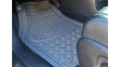 Spec-D Universal PVC Rubber Non-Slip Floor Mats - 4PC (Gray)                                     - MAT-4001GRY - Image 8