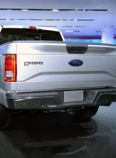 Spec-D Chrome Stainless Steel Factory Style Replacement Rear Step Bumper w/ License Lamps & Sensor Holes Ford F-150 2015-2018                                     - SRB-F15015PCR-FS - Image 4