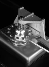 Spec-D Universal 36" Heavy Duty Black Aluminum Underbody Truck Tool Box w/ T-Handle Latches, Locks, & Keys                                     - TBOX-ALM11BK - Image 6