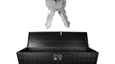 Spec-D Universal 49" Heavy Duty Silver Aluminum Truck Tool Box w/ Side Handles, Lock, & Keys                                     - TBOX-ALM14 - Image 4