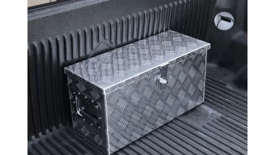 Spec-D Universal 24" Heavy Duty Silver Aluminum Truck Tool Box w/ Side Handles, Lock, & Keys                                     - TBOX-ALM25 - Image 4