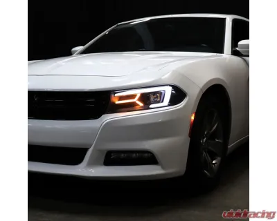 Spec-D LED Strip Projector Headlights w/ LED Sequential Turn Signal Matte Black Housing/Clear Lens Dodge Charger 2015-2023 - LHP-CHG15JM-SQ-TM