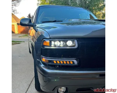 Spec-D LED Projector DRL Headlights w/ Bumper Lights (Jet Black Housing/Clear Lens) Chevrolet 1999-2006 - 2LBLHE-SIV99JM-MS