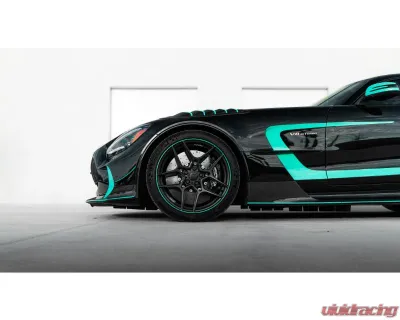 RENNtech Carbon Fiber Fender Extractor Inserts Mercedes-Benz AMG GT Black Series 2021-2023 - 88.190.12.65