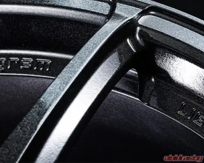 GramLights 57TR Wheel 18x8.5 5x114.3 38mm Glass Black - WGYV38E6XZ