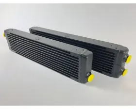 CSF Radiator Universal Single-Pass Oil Cooler (RSR Style) - M22 x 1.5 - 24Lx5.75Hx2.16W (in)