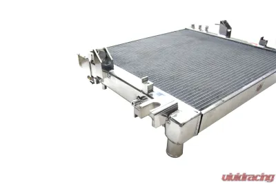 CSF Cooling - Racing & High Performance Division 07-12 Jeep Wrangler (JK) Heavy Duty (AT & MT) All-Aluminum Radiator Center 2007-2011 3.8L V6 - 7036