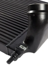 CSF Cooling - Racing & High Performance Division 06-10 Silverado H.D / Sierra H.D 6.6L Turbo Diesel Heavy Duty Intercooler Front                                     - 7102 - Image 4