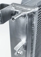 CSF Cooling - Racing & High Performance Division Porsche 955/957 Cayenne High-Performance All-Aluminum Radiator Center                                     - 7227 - Image 2