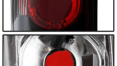 Spyder Auto Black Euro Style Taillights for Oldsmobile Bravada 1996-2001                                     - ALT-YD-CB95-BK - Image 3