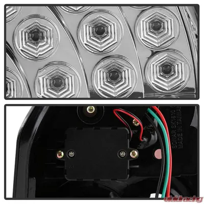 Spyder Auto LED Chrome Tail Lights for Chrysler 300 2005-2007, ALT-YD-CHR305-LED-C - ALT-YD-CHR305-LED-C