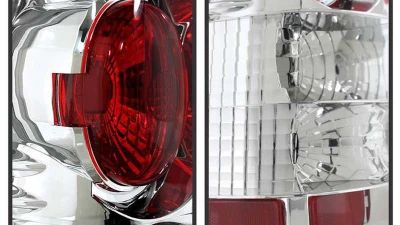 Spyder Auto Altezza Chrome Tail Lights for Chevrolet Silverado & GMC Sierra 1999-2002                                     - ALT-YD-CS99-C - Image 3