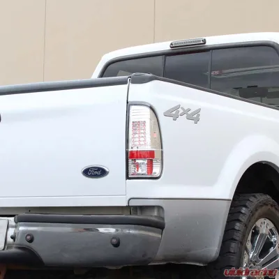 Spyder Auto LED Chrome Tail Lights for Ford F-150 Styleside 1997-2003, F-250 1999-2007 - ALT-YD-FF15097-LED-C