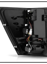 Spyder Auto LED Black Tail Lights for Jeep Grand Cherokee 2005-2006, ALT-YD-JGC05-LED-BK                                     - ALT-YD-JGC05-LED-BK - Image 3