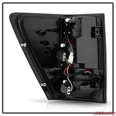 Spyder Auto LED Black Tail Lights for Jeep Grand Cherokee 2005-2006, ALT-YD-JGC05-LED-BK - ALT-YD-JGC05-LED-BK