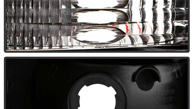 Spyder Auto LED Red/Clear Tail Lights for Lexus IS 300 2001-2003                                     - ALT-YD-LIS300-LED-RC - Image 4