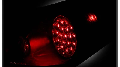 Spyder Auto LED Black Tail Lights for Nissan 350Z 2002-2005, ALT-YD-N350Z02-LED-BK                                     - ALT-YD-N350Z02-LED-BK - Image 5