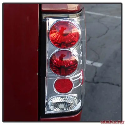 Spyder Auto Altezza Chrome Tail Lights for Nissan Titan 2004-2011 - ALT-YD-NTI04-C
