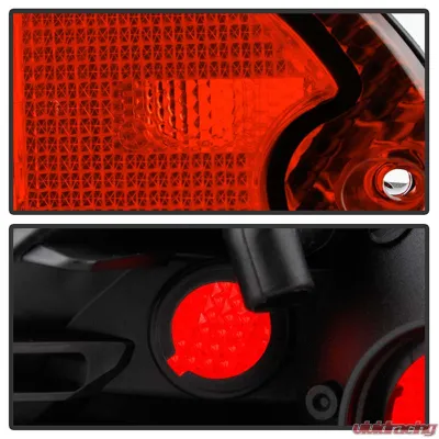 Spyder Auto OEM Tail Light Set for Porsche 993 (1995-1998) - Driver and Passenger Side - ALT-YD-P99395-OE-SET