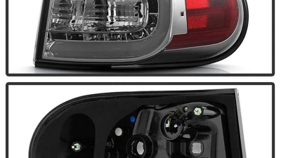 Spyder Auto Smoke LED Taillights with Light Bar for Toyota FJ Cruiser 2007-2013                                     - ALT-YD-TFJ07-LBLED-SM - Image 2