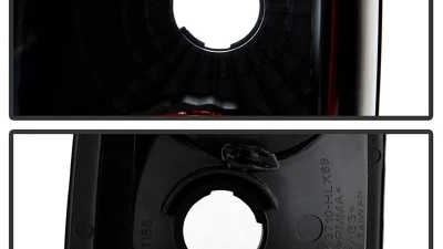 Spyder Auto Black Euro Style Taillights for Toyota Pickup 1989-1995, ALT-YD-TP89-BK                                     - ALT-YD-TP89-BK - Image 4