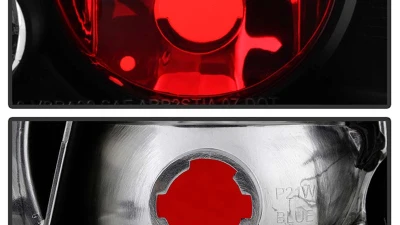 Spyder Auto Altezza Black Tail Lights for Volkswagen Jetta 1999-2004, Custom Fit                                     - ALT-YD-VJ99-BK - Image 6