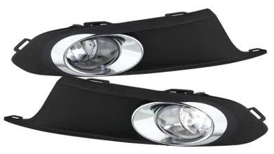 Spyder Auto Clear OEM Style Fog Lights with Switch for Volkswagen Jetta MK6 2011-2014                                     - FL-VJ2011-C - Image 3