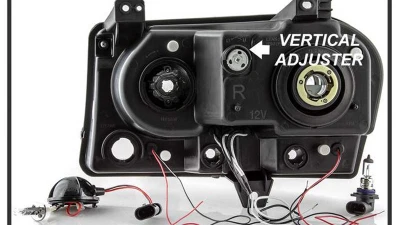 Spyder Auto Halo LED Black Projector Headlights for Chrysler 300 2005-2009                                     - PRO-YD-C305-HL-BK - Image 5