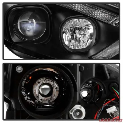 Spyder Auto Signature Projector Headlights Sequential Turn Signal Light Bar Black Ford Focus 2015-2018 - PRO-YD-FF15-LBSEQ-BK
