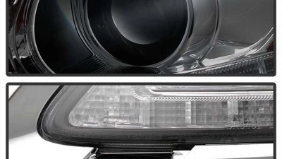 Spyder Auto Signature Projector Headlights Xenon/HID DRL LED Smoke for Lexus GS300/350/450/460 2006-2011                                     - PRO-YD-LG06-HID-DRL-SM - Image 4