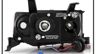 Spyder Auto Halo Black Projector Headlights for Scion xB 2003-2006, Durable Design                                     - PRO-YD-TSXB03-HL-BK - Image 8