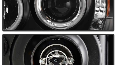 Spyder Auto CCFL LED Black Projector Headlights for Toyota Tacoma 2005-2008                                     - PRO-YD-TT05-CCFL-BK - Image 3