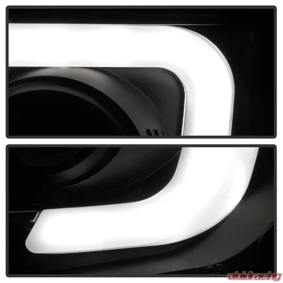 Spyder Auto Black Smoke Projector Headlights with Light Bar and DRL for Toyota Tundra 2014-2018 - PRO-YD-TTU14-DRL-BSM