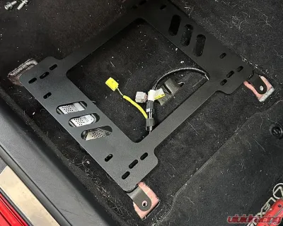 Planted Seat Bracket Passenger / Right Lexus RC F 2015+ - SB432PA