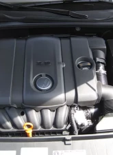 K&N Replacement Air Filter Volkswagen 2.5L 5-Cyl                                     - 33-2331 - Image 2