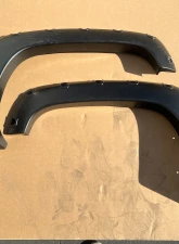 Tyger Auto Driver and Passenger Front Fender Flares For Chevy GMC C/K CLEARANCE                                     - VR-8012 - Image 2