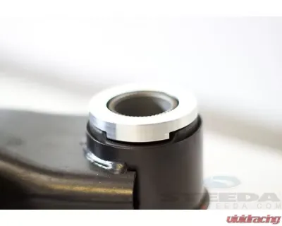 Steeda IRS Subframe Bushing Support System Ford Mustang S550 2015-2022 - 555-4437