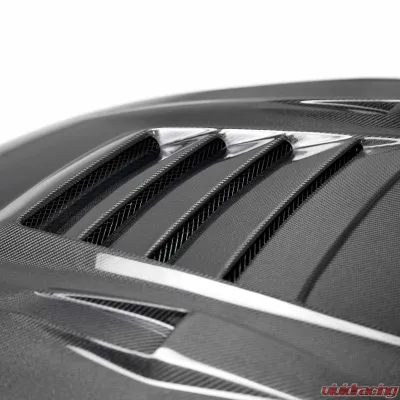 Seibon DS-Style Carbon Fiber Hood Nissan GT-R 2009-2016 - HD0910NSGTR-DS